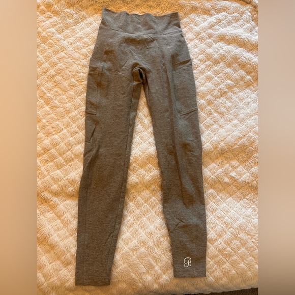 Define Bombshell Leggings - Picture 1 of 3